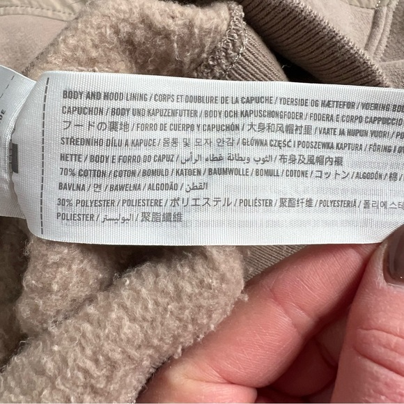 ABERCROMBIE AND FITCH TAN NYLON MIX “SUNDAY” CROPPED HOODIE SIZE XS - Picture 7 of 9